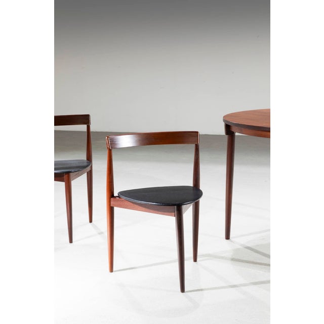 Roundette Dinner Table and Chairs by Hans Olsen for Frem Røjle, 1952, Set of 5 For Sale - Image 3 of 6