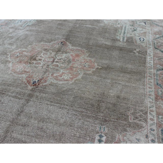 Textile Vintage Turkish Oushak Rug With Medallion and Borders in Pale Peach For Sale - Image 7 of 8