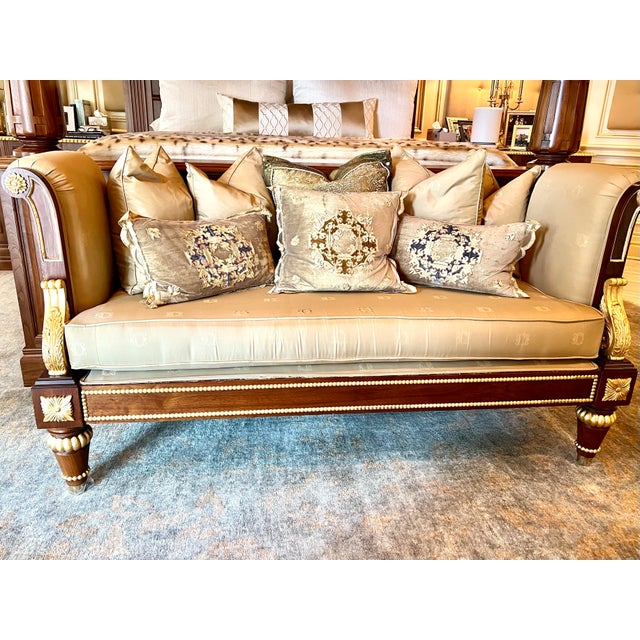 Indulge in exquisite comfort and luxury with the Clive Christian Empress Silk Settee Daybed Sofa, featuring the timeless...