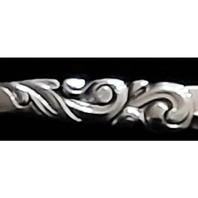 1950s Traditional South Seas Silverplate 1955) by Oneida Silver Flatware in Wooden Chest - 56 PCS For Sale - Image 9 of 15