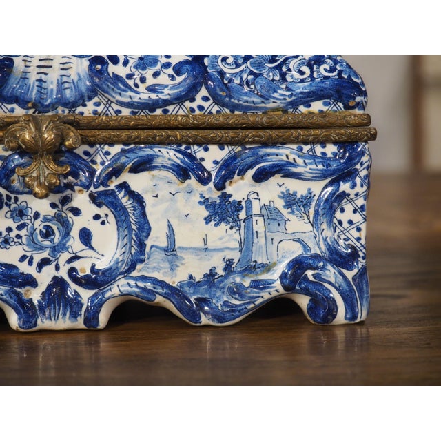 Mid 19th Century Hand Painted Blue and White Delft Table Box, Circa 1850 For Sale - Image 5 of 17