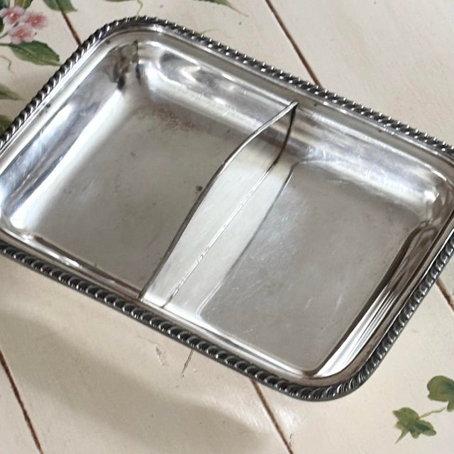 Mid-Century Modern Vintage Silver-Plated Platter Divided Serving Tray With Gadroon Border For Sale - Image 3 of 8