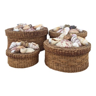 1970s Round Lidded Nesting Woven Sweetgrass Baskets Boxes - Set of 4 For Sale