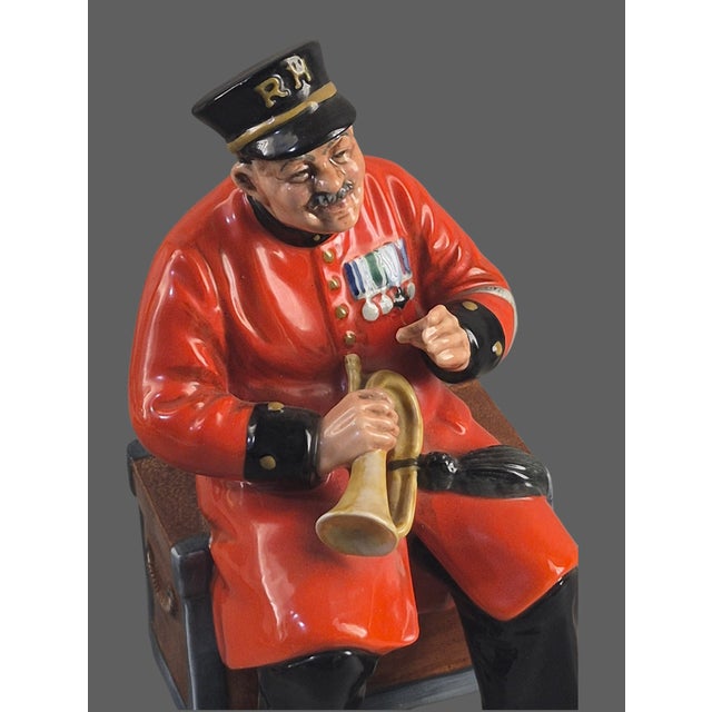 Vintage Royal Doulton Figurine "Past Glory" For Sale - Image 6 of 9