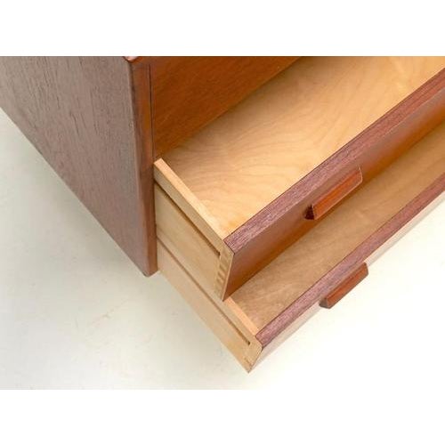 Brown Mid-Century Modern Scandinavian Chest of Drawer in Teak attributed to Borge Mogensen, 1950s For Sale - Image 8 of 13