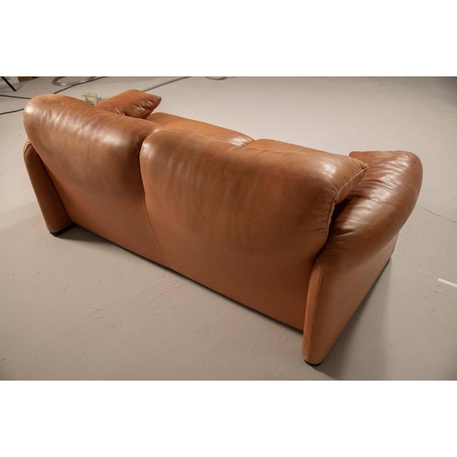 Maralunga 2-Seater Sofa by Vico Magistretti for Cassina, 1990s For Sale - Image 12 of 18