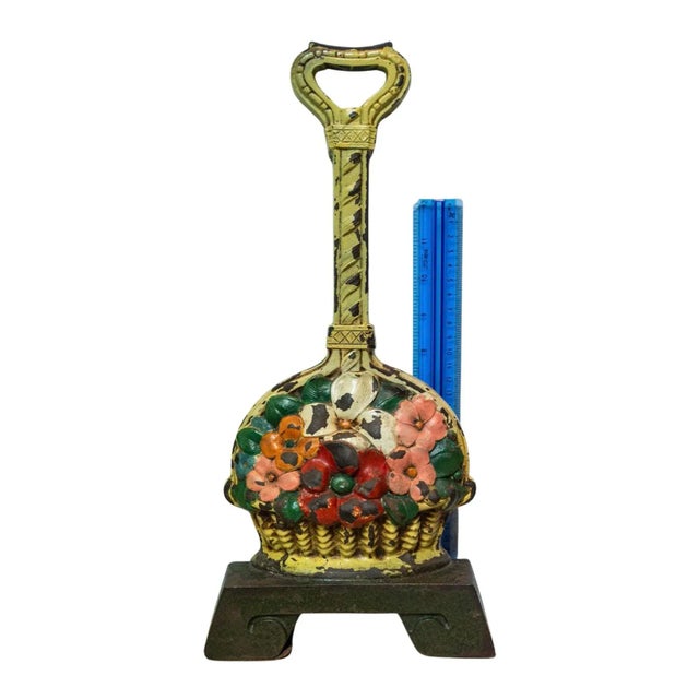 Early 20th Century The Judd Manufacturing Company Cast Iron Painted Doorstop #1260 Dogwood Flowers For Sale - Image 4 of 7