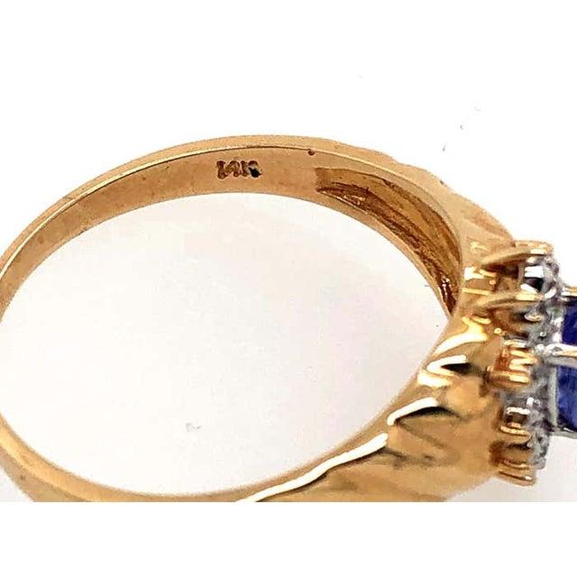 14 Karat Yellow and White Gold Ring Sapphire Solitaire With Diamond Accents For Sale - Image 4 of 8