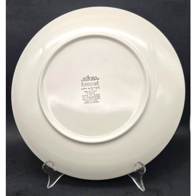 Mikasa 1970s Mikasa "Deco Lily" Stoneware Chop Serving Platter Designed by Joan Luntz For Sale - Image 4 of 11
