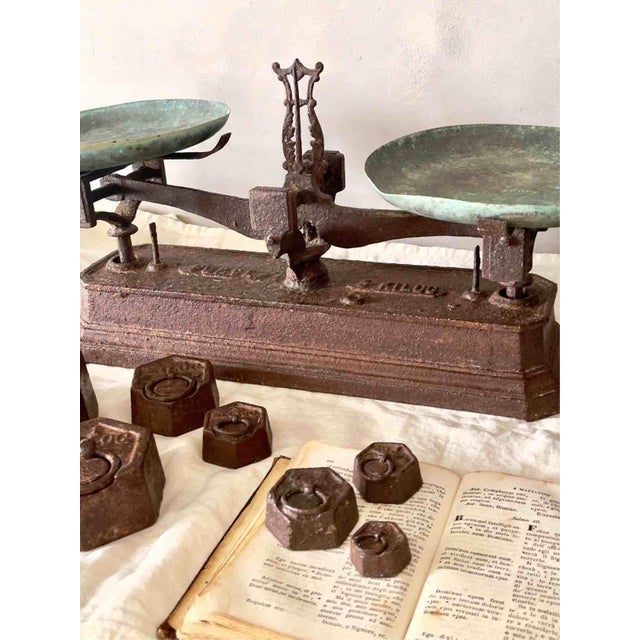 Antique French Roberval System Scale in Cast Iron and Brass with Ring, 1890s, Set of 8 For Sale - Image 6 of 15