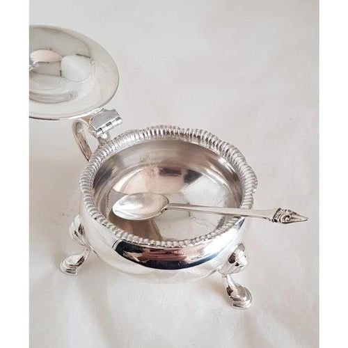 Sterling Silver Mustard Pot and Spoon from Edward Barnard & Sons, London, 1960, Set of 2 For Sale - Image 10 of 18
