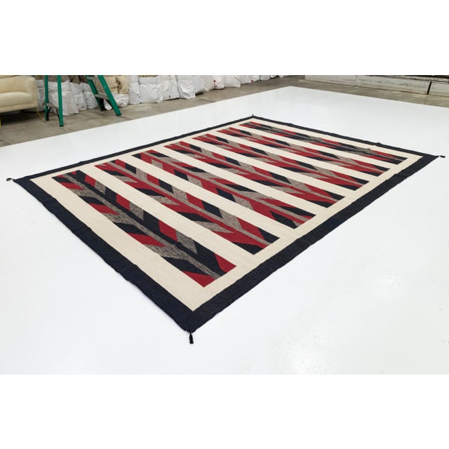 Native American Modern Navajo-Style Handmade Wool Rug – Geometric Flatweave in Red and Beige For Sale - Image 3 of 11