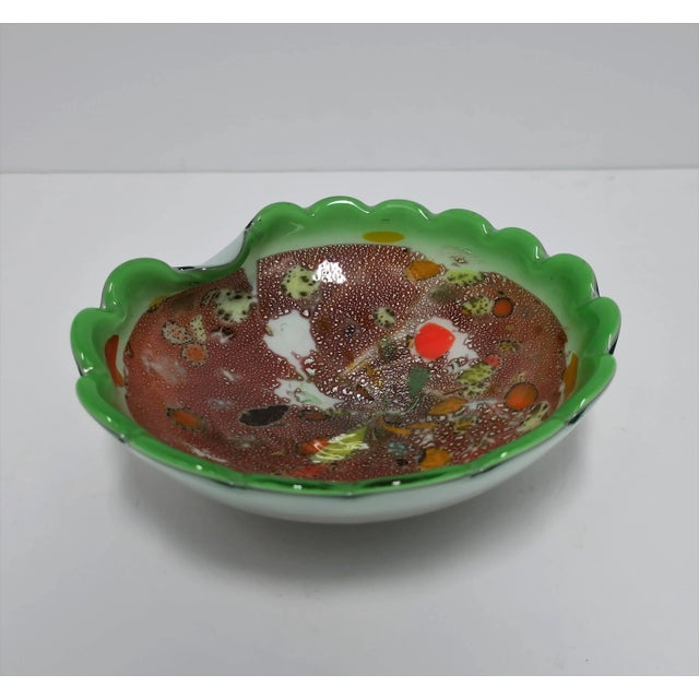 Mid 20th Century Italian Murano Bright Green Art Glass Bowl For Sale - Image 5 of 10