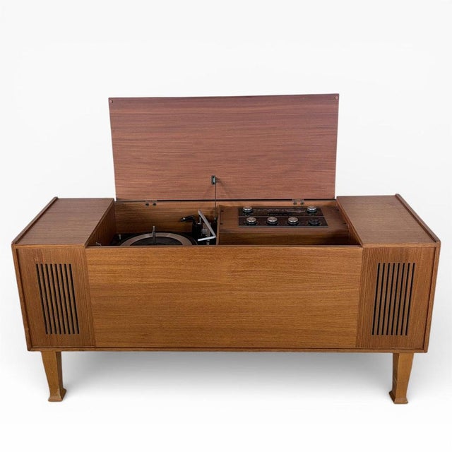 Brown Vintage Teak Stereosound Radiogram For Sale - Image 8 of 8