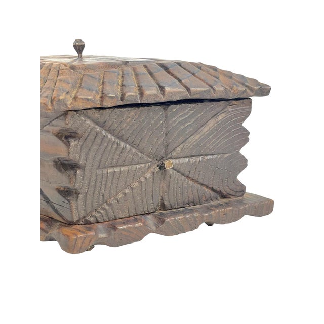 Wood Mid 20th Century American Folk Tramp Art Carved Wood Box With Geometric Lid For Sale - Image 7 of 13