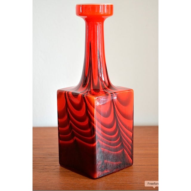 Pop Art Italian Vase from Opaline Florence, 1960s For Sale - Image 3 of 11