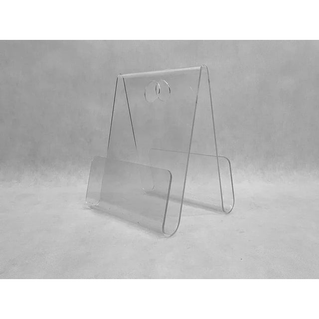 1970s Acrylic Glass Magazine Rack, 1970s For Sale - Image 5 of 5