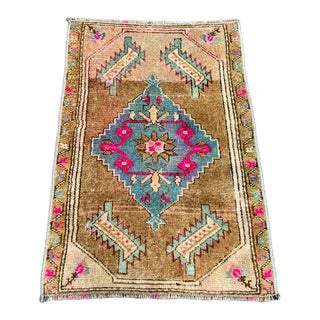 Turkish Yastik Rug 1'6" x 2'1" For Sale