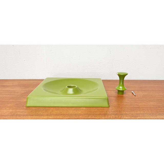 Olive Mid-Century Modern Space Age German Olive Green Quadro Wall Coat Rack by Jürgen Lange for Schönbuch, 1970s For Sale - Image 8 of 16