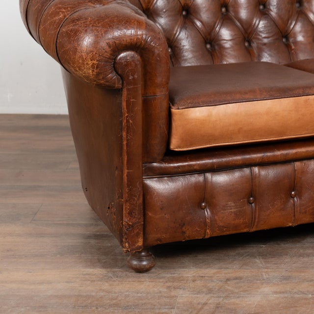 Brown 20th Century Spanish Brown Vintage Leather Chesterfield Sofa For Sale - Image 8 of 18