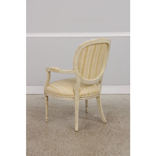 Pair of Henredon Louis XVI Fauteuil Armchairs For Sale In Philadelphia - Image 6 of 18