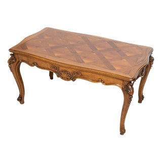 Antique Provençal Living Room Coffee Table in Solid Walnut, France, 20th Century For Sale