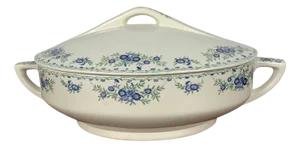 Small Marguerite Soup Tureen or Vegetable Dish from Sarreguemines U&C