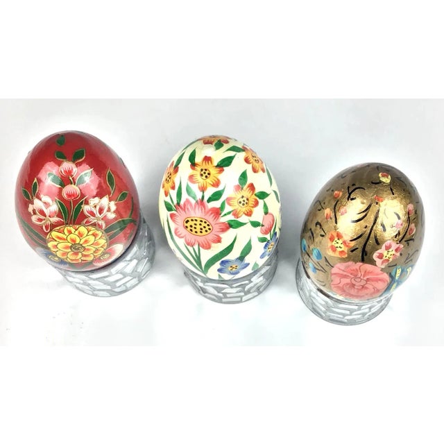 1990s 1990s Three Hand Painted Wood Eggs For Sale - Image 5 of 7