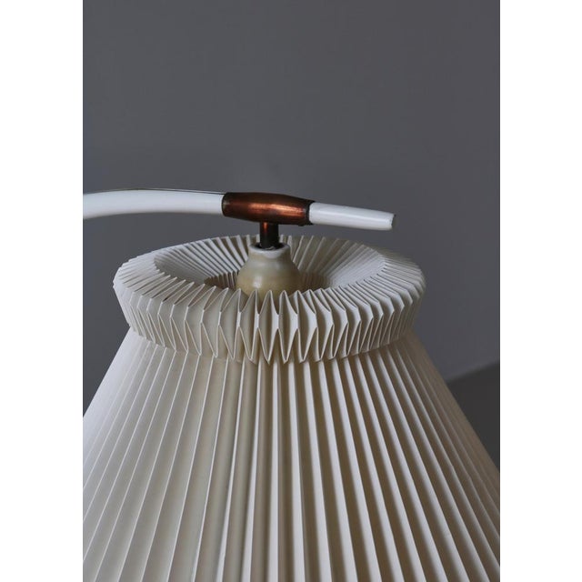 Sculptural Tripod Bridge Floor Lamp attributed to Severin Hansen, Denmark, 1950s For Sale - Image 6 of 17