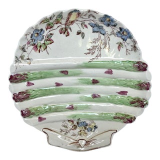 1890s English Majolica Shell Shape Asparagus Plate For Sale