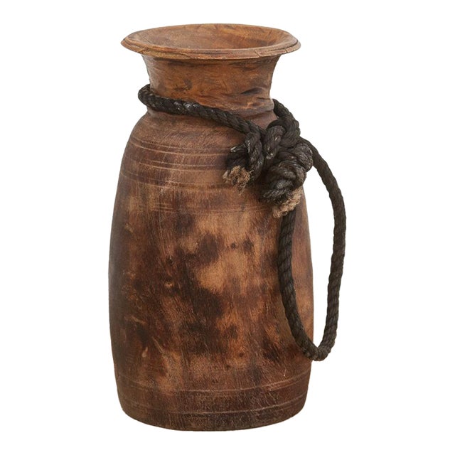 Small Farmhouse Style Vintage Pot For Sale