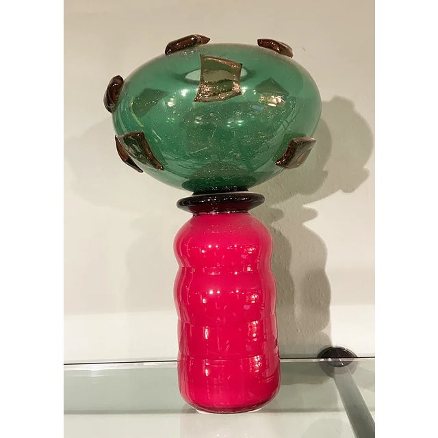 Donna Luisa Vase by H. J. Weinand for Memphis, 1985 For Sale - Image 4 of 5