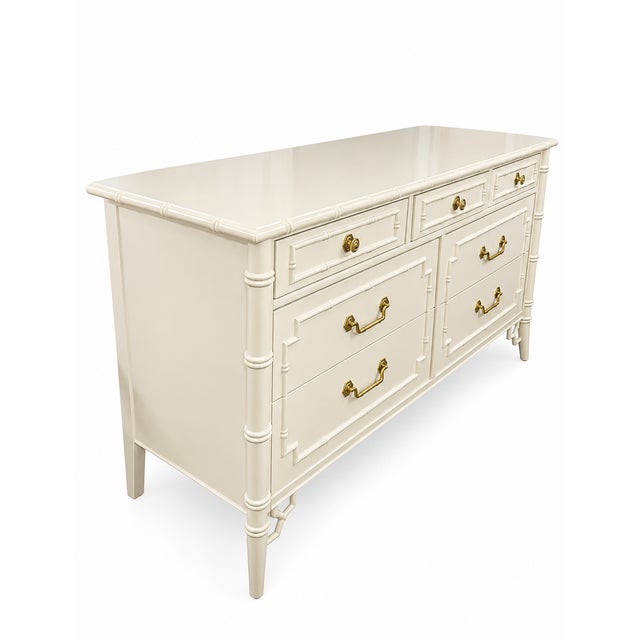 Ornamental & Decorative Materials Vintage Chinoiserie Faux Bamboo Dresser in Ivory Lacquer With Brass Hardware For Sale - Image 7 of 7
