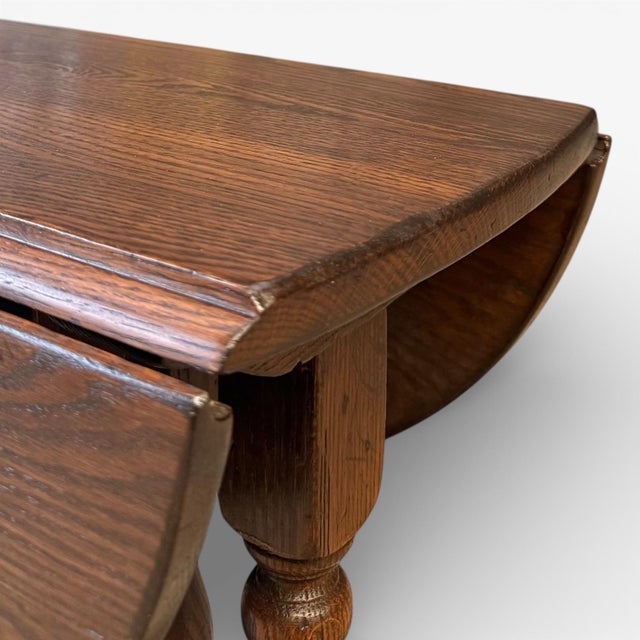 Brown Mid-20th Century English William and Mary Style Oak Dropleaf Side Table For Sale - Image 8 of 9