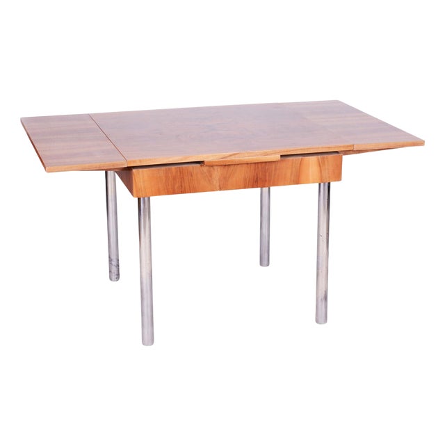 Czech Bauhaus Extendable Table in Walnut attributed to Hynek Gottwald, 1930s For Sale