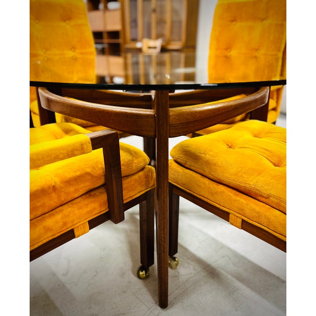 Mid-Century Modern Unmarked Four Dillingham Orange Dining Chairs With Casters For Sale - Image 3 of 5