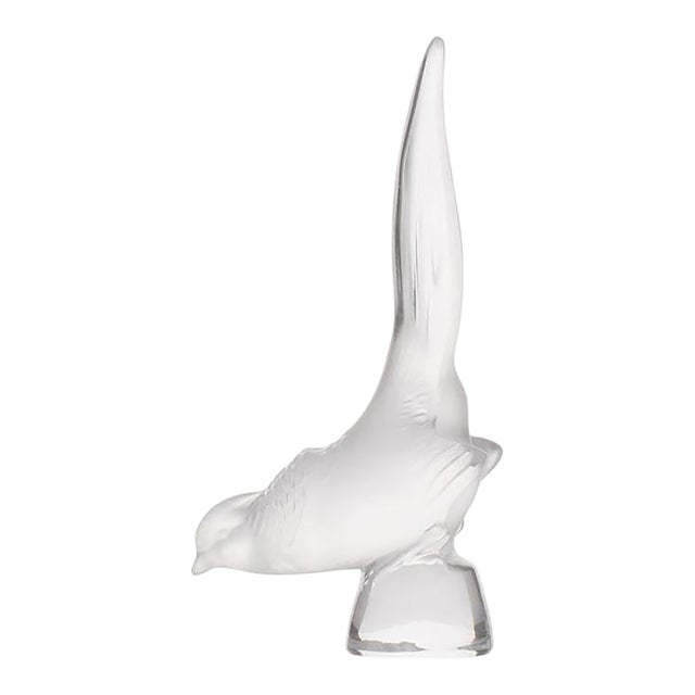 1960s Lalique Figural Frosted Crystal Bird For Sale