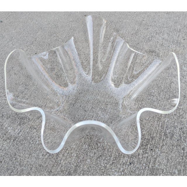Vintage Lucite Freeform Handkerchief Bowl For Sale - Image 11 of 12