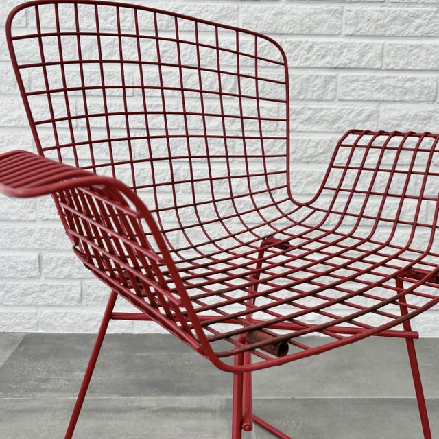 Mid-Century Modern Red Painted Steel Wire Chair, Sweden, 1960s For Sale - Image 9 of 12