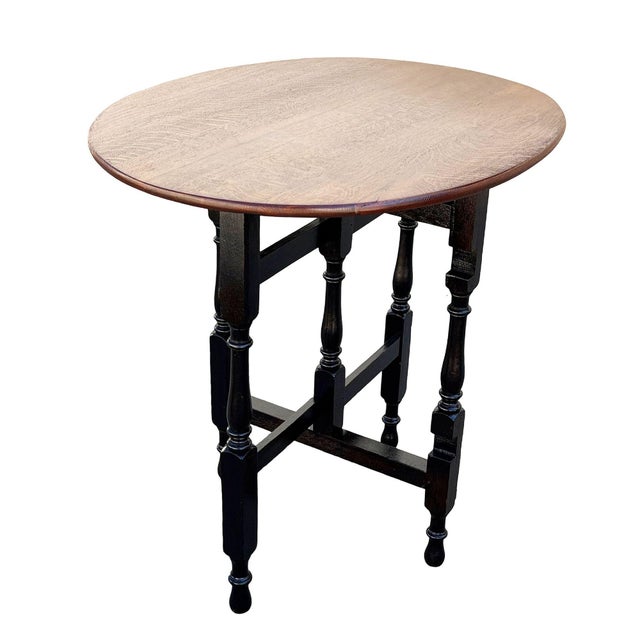 Late 19th Century Victorian Oval Top Drop-Leaf Gateleg Oak Table With Turned Legs For Sale In Los Angeles - Image 6 of 6