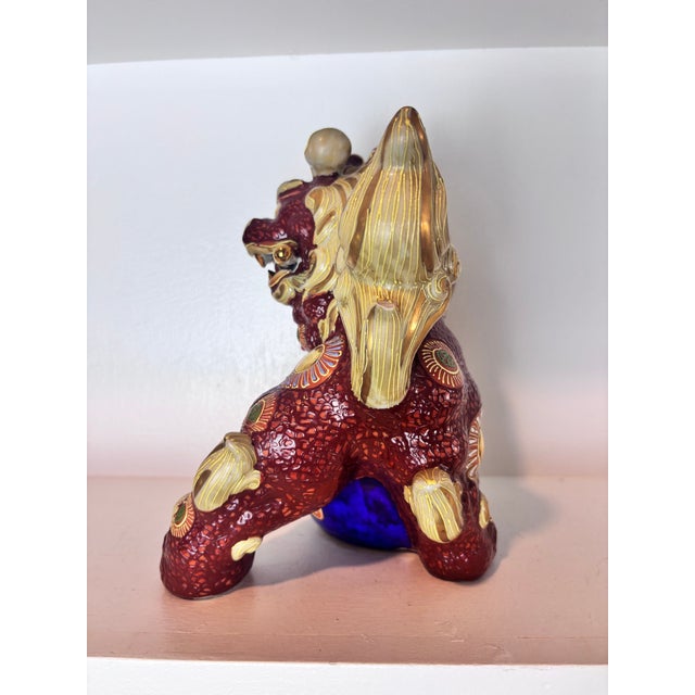 Vintage Japanese Kutani Ware Foo Dog Guardian Lion Figurines, Pair, Mid-20th Century For Sale - Image 10 of 14