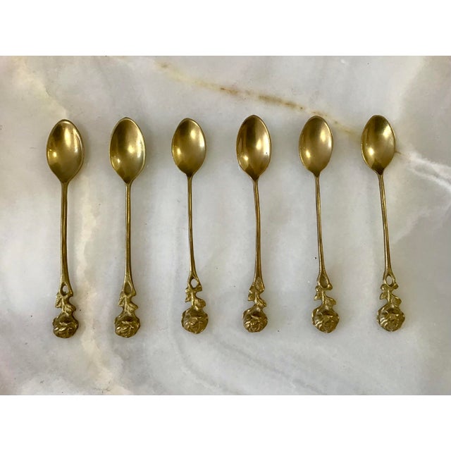 Circa 1930s Vintage White Agate Tea Cup, Saucer and Tray Set- 19 Pieces For Sale In Denver - Image 6 of 12