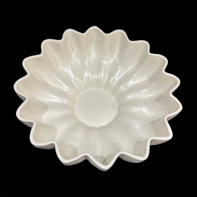 Vintage ceramic fluted round pottery bowl by Red Wing Pottery. Such a beautiful shape, and the fluted detail is just so...