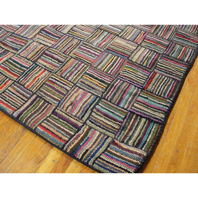 1930s Multicolor Basketweave Antique American Hooked Rug 4'9"x 6'0" Handknotted Wool Carpet For Sale - Image 4 of 4