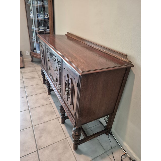 Jacobean 1920s Oak Jacobean Revival Buffet Sideboard For Sale - Image 3 of 11