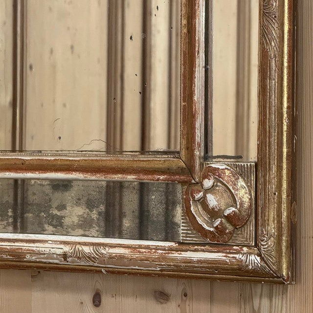 18th Century Italian Neoclassical Period Hand-Carved Giltwood Mirror For Sale - Image 13 of 16