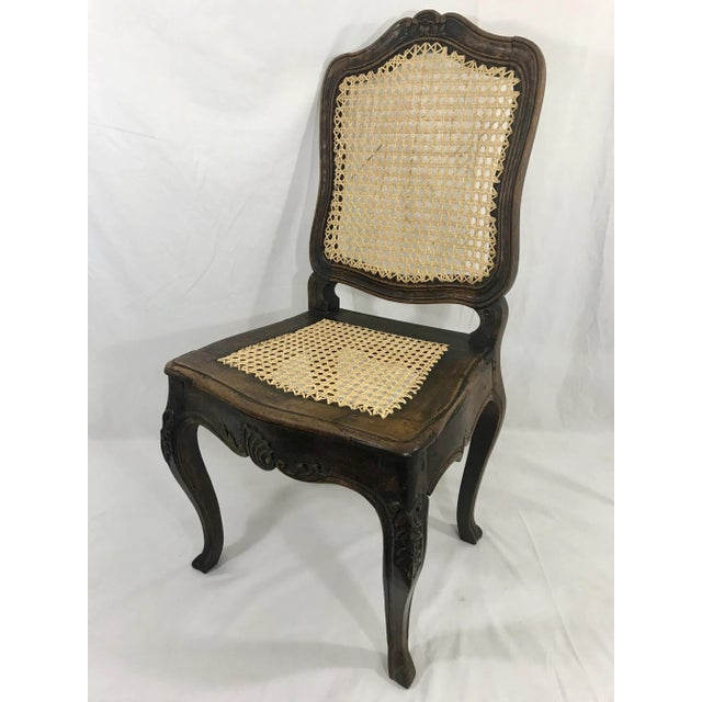 I bought this last summer in France at one of my favorite brocante's near Toulouse, It called to me to be saved. The frame...