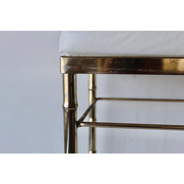 Brass George Koch Style Faux Bamboo Brass Rectangular Padded White Vinyl Seat Vanity Stool Bench Vintage Hollywood Regency For Sale - Image 8 of 17