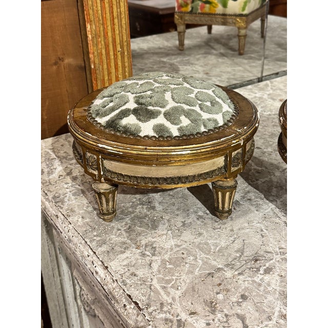 Pair of French Louis XVI Giltwood Ottomans For Sale - Image 4 of 8
