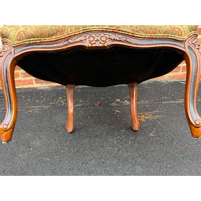 Pair of Vintage Ethan Allen French Louis XVI Style Bergères Armchairs. For Sale - Image 11 of 17